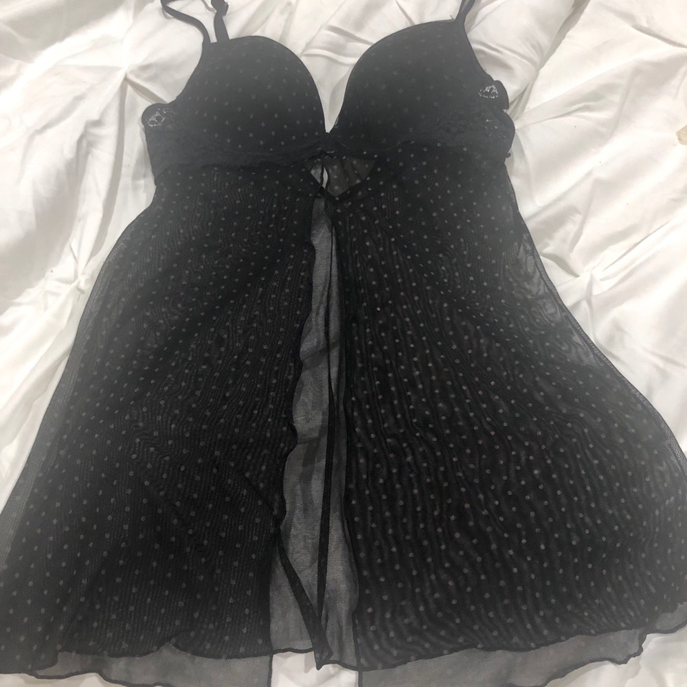 MAKE AN OFFER‼️Black/lavender polka dot teddy 34B